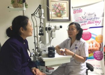CLB Amie – Việt Sing và Bệnh viện Mắt quốc tế DND phẫu thuật mắt miễn phí cho 179 bệnh nhân